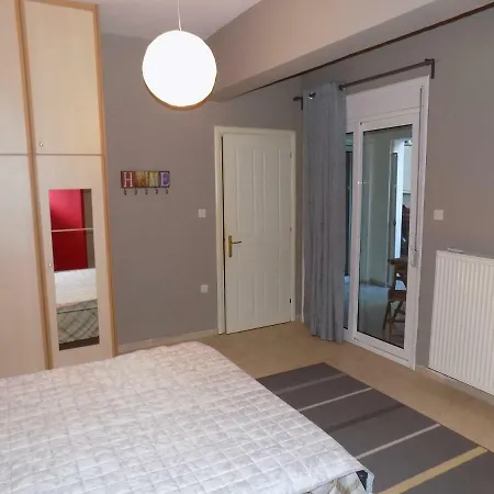 George's In Area דירה וולוס